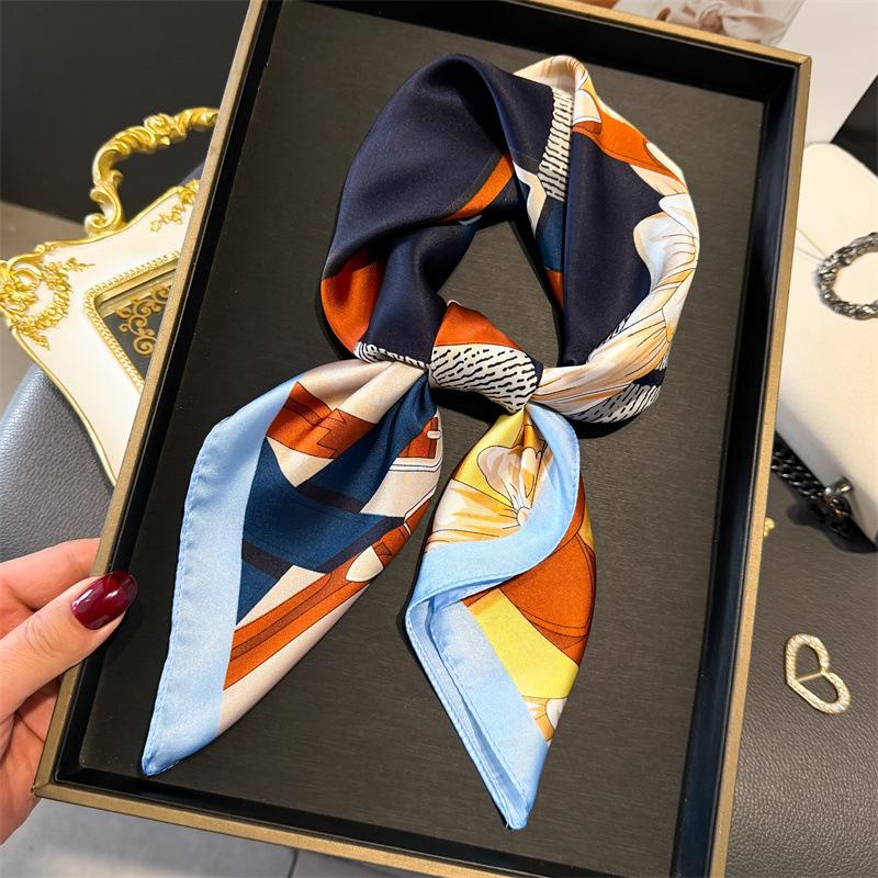 Harness Pattern Printed Silk Scarf Square Scarf High Sense Versatile Shawl Sunscreen Neck Small Square Scarf Headscarf Women's Scarf
