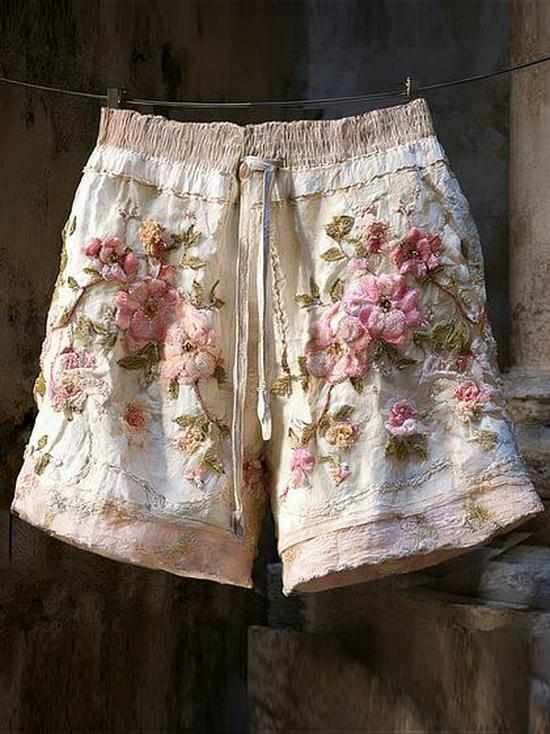 Retro Floral Print Women's Casual Shorts - European and American Style, 2025 Collection