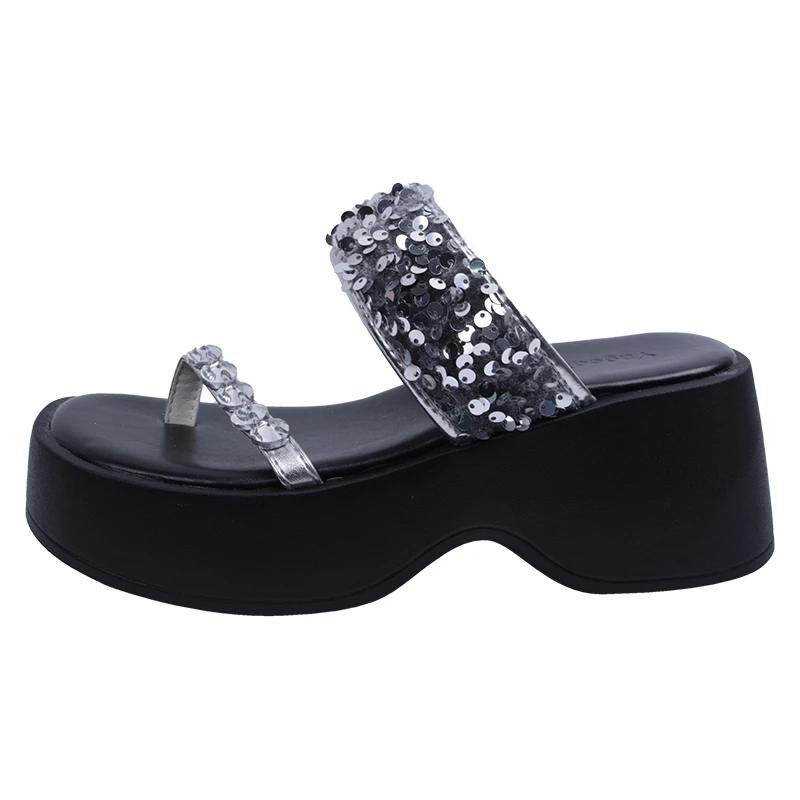 Shoes Woman 2024 Glitter Slides Slippers For Swimming Pool Rubber Flip Flops Pantofle Platform Jelly Beach Hawaiian New Flat