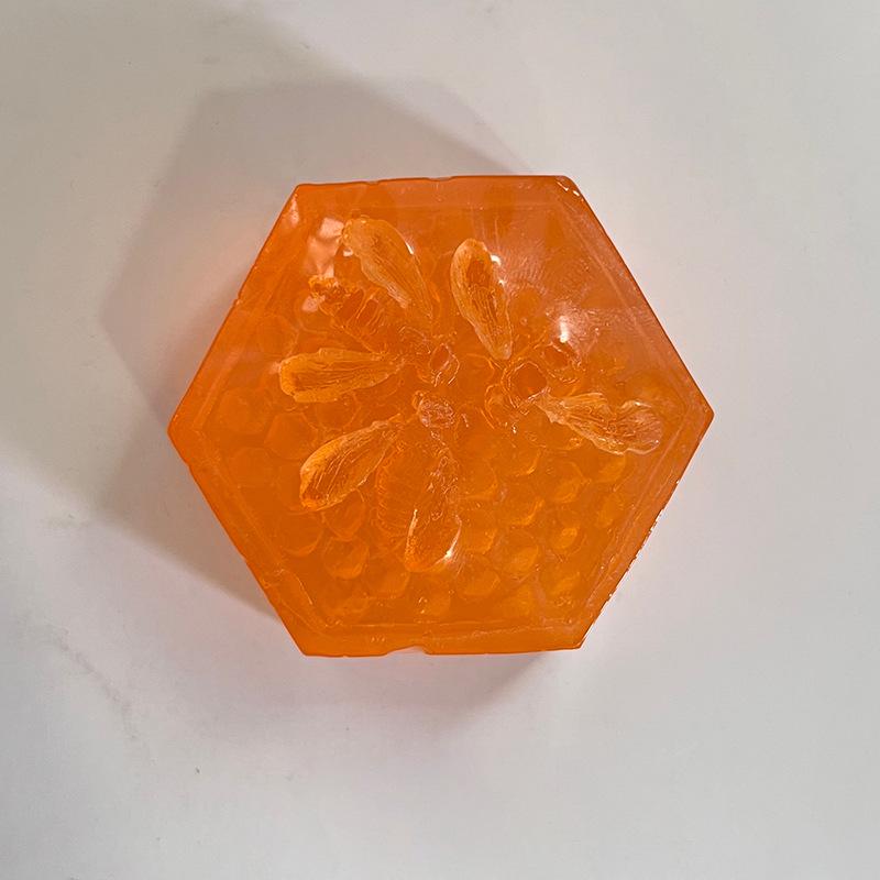 Unisex Handmade Honey Soap with Plant Formula for Moisturizing and Cleansing Pores