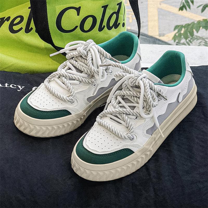

2025 new spring low-top casual little white shoes fashionable versatile breathable board shoes Hong Kong trendy men s shoes 1554 44 білий