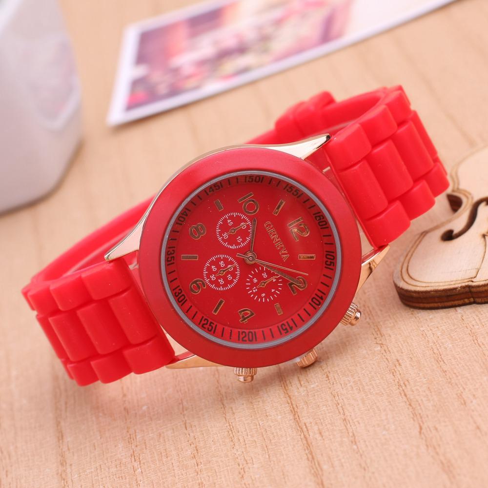 Fashionable Women's Watch Luxury Quartz Movement Silicone Band Wristwatch for Ladies
