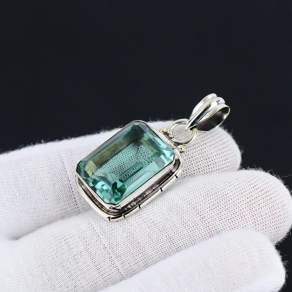 Green Apatite Handcrafted 925 Sterling SIlver Pendant Small Pendant Green Apatite Gemstone Silver Pendant For Gifts