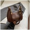 2025 Autumn New Korean Version Popular Versatile Underarm Bag Oil Wax Leather Woven Niche Texture Shoulder Messenger Bag