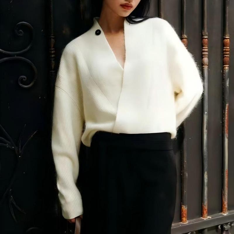 Autumn and winter new lazy loose V-neck knitted cardigan men's and women's versatile simple diagonal button sweater jacket