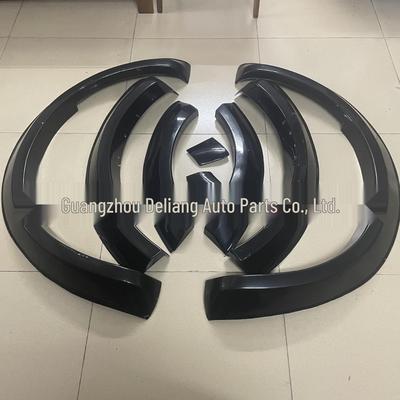 Accesorios de exterior – Molduras