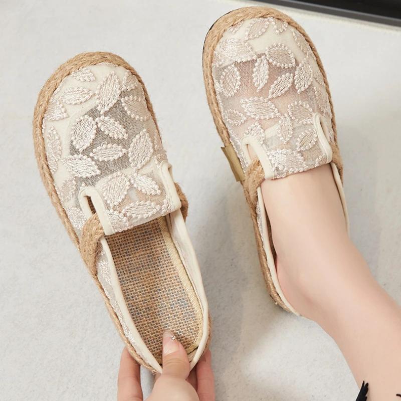 Módní nové 2024 módní etnický styl výšivky lněné prodyšné boty pro ženy venkovní ležérní dámské poloviční pantofle Zapatos De Mujer