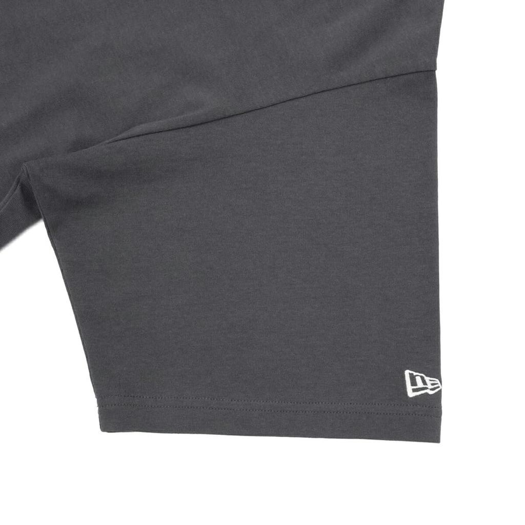 New Era Short Sleeve OverSized Tee 23 14683873 NER35A0263 Graphite Gray M Typography ONSPOTZ Exclusive Apparel Oversized Unisex Streetwear Cool Outfit