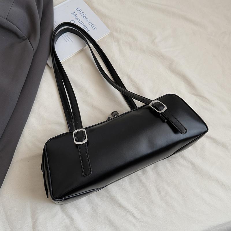 Large Capacity Bowling Shoulder Bag For Women French Style Fashion Underarm Handbag Solid Pu Leather Tote Red Purse Armpit Bag