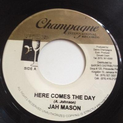 7inch Record JAH MASON / DELLY RANKS & WALLABEE - Here Comes The Day / Never Stray NONE Champagne Inter 2005 Jamaica Reggae, Ska & Dub Used