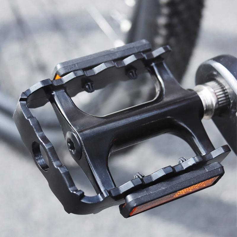 Versatile Bike Pedals Sturdy Aluminum Alloy Bike Pedals Quicker & Easy Installations Bike Pedals Lightweight & Compact