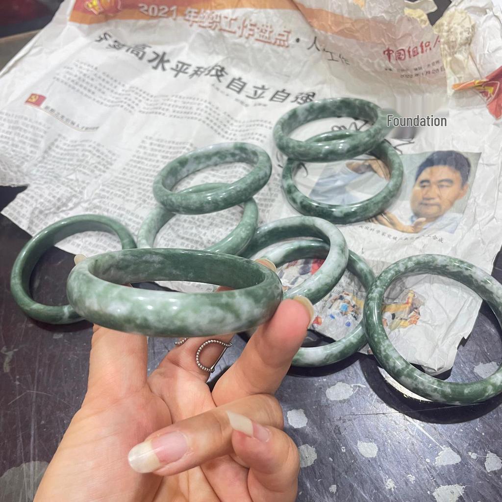Guizhou Light Green Jadeite Bangle: Jade Stone Bracelet with Floating Flower Design & Certificate for Women