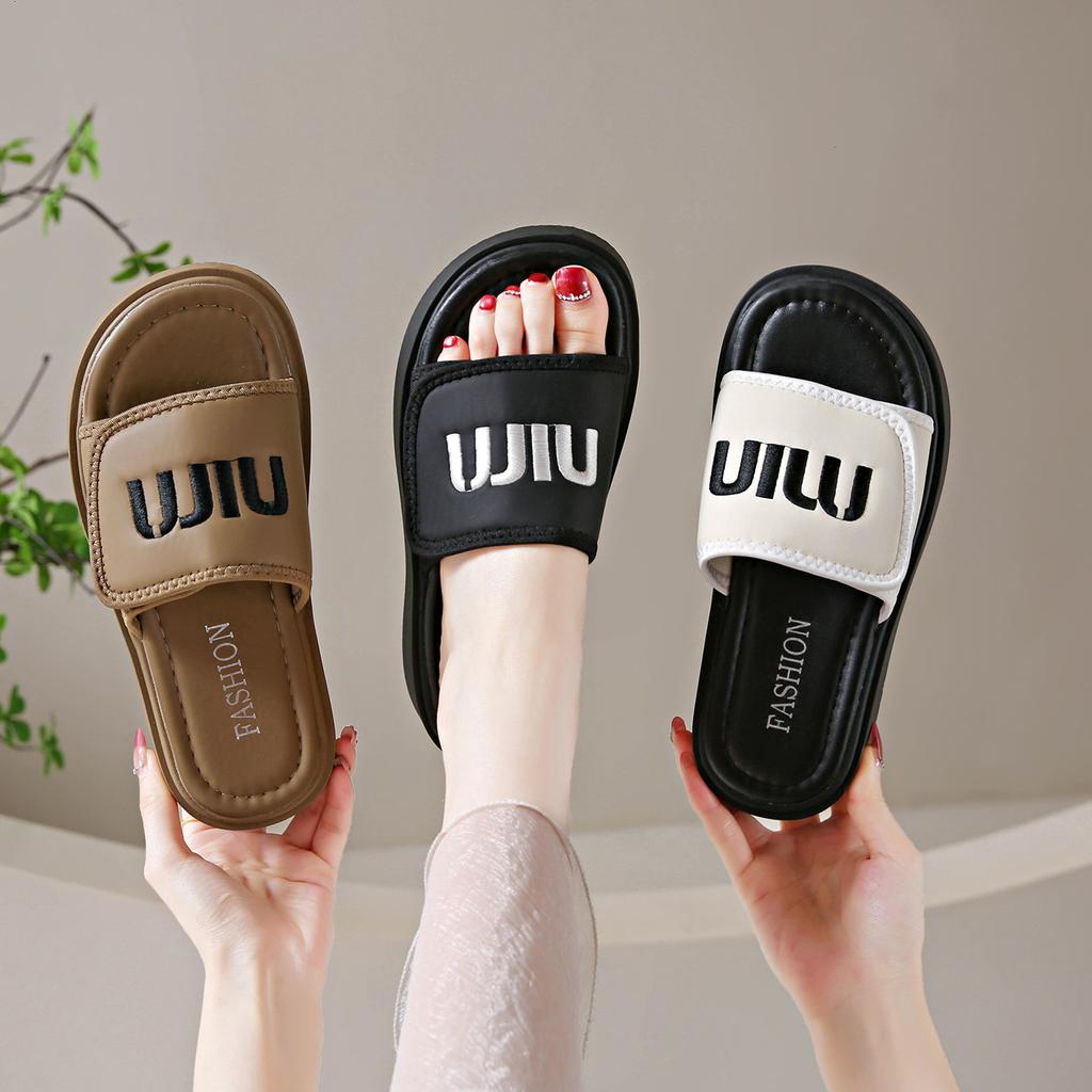 Thick-soled Letter Cool Slippers Women's Spring and Summer Outer Wear 2025 New Casual Soft-soled Non-slip One-word Drag Going Out Beach Shoes