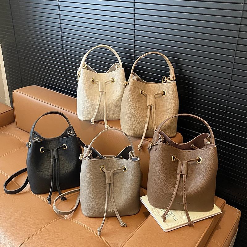 Drawstring Bucket Bag, Woman and Mother Bag, New Fashionable Versatile Single Shoulder Messenger Bag, Casual Underarm Bag