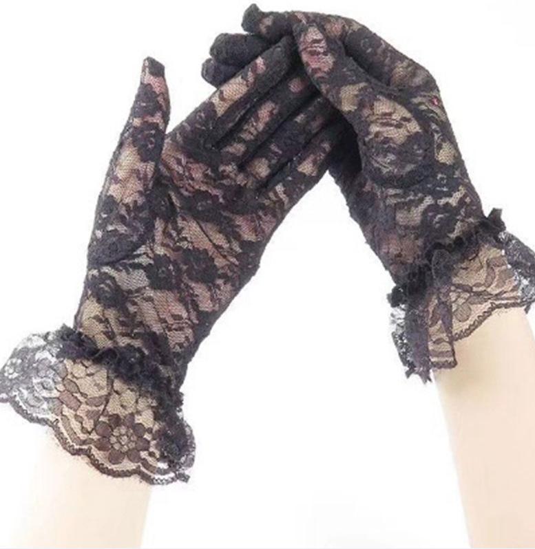 Set Lenjerie Milian Temptation: Mască de ochi din dantelă, Curea lanț de câine, Pălărie de poliție și Jucării amuzante pentru urechi