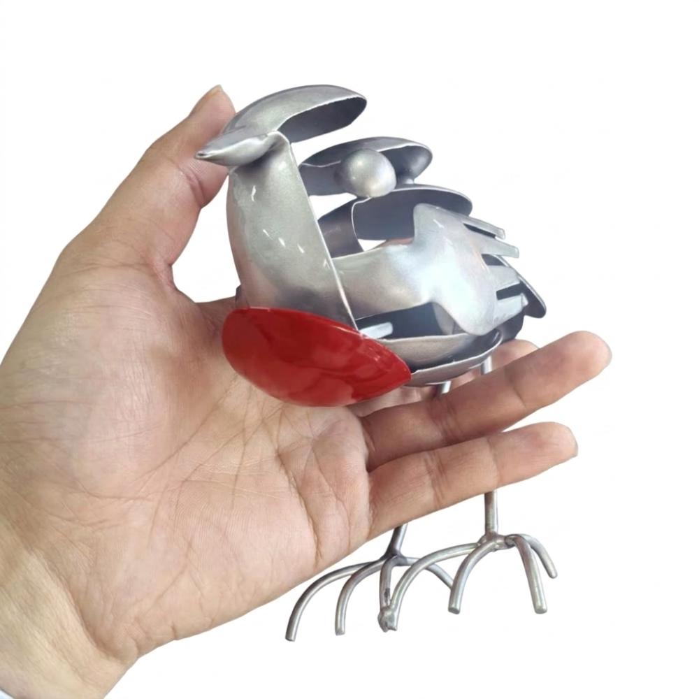 

Eco-friendly Scrap Metal Bird Statue Rustic Red Recycled Bird Ornament Garden Decor Style B
