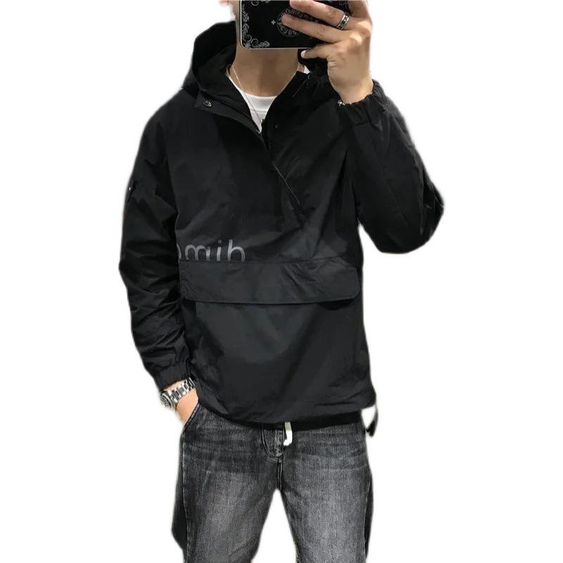 Modna męska kurtka z kapturem w stylu japońskim w jednolitym kolorze z nadrukowanymi literami