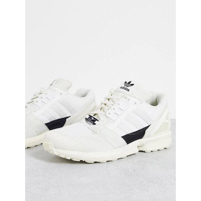 

Белые кроссовки adidas Originals ZX 8000 Parley