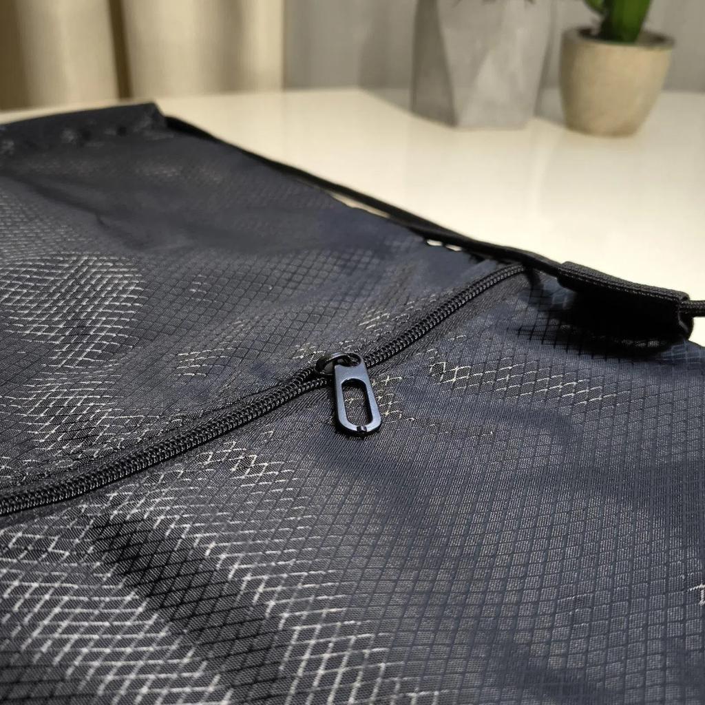 Einfacher und stilvoller Rucksack, Unisex, geeignet für Studenten, Sport und Fitnessstudio – Leicht und luxuriös.