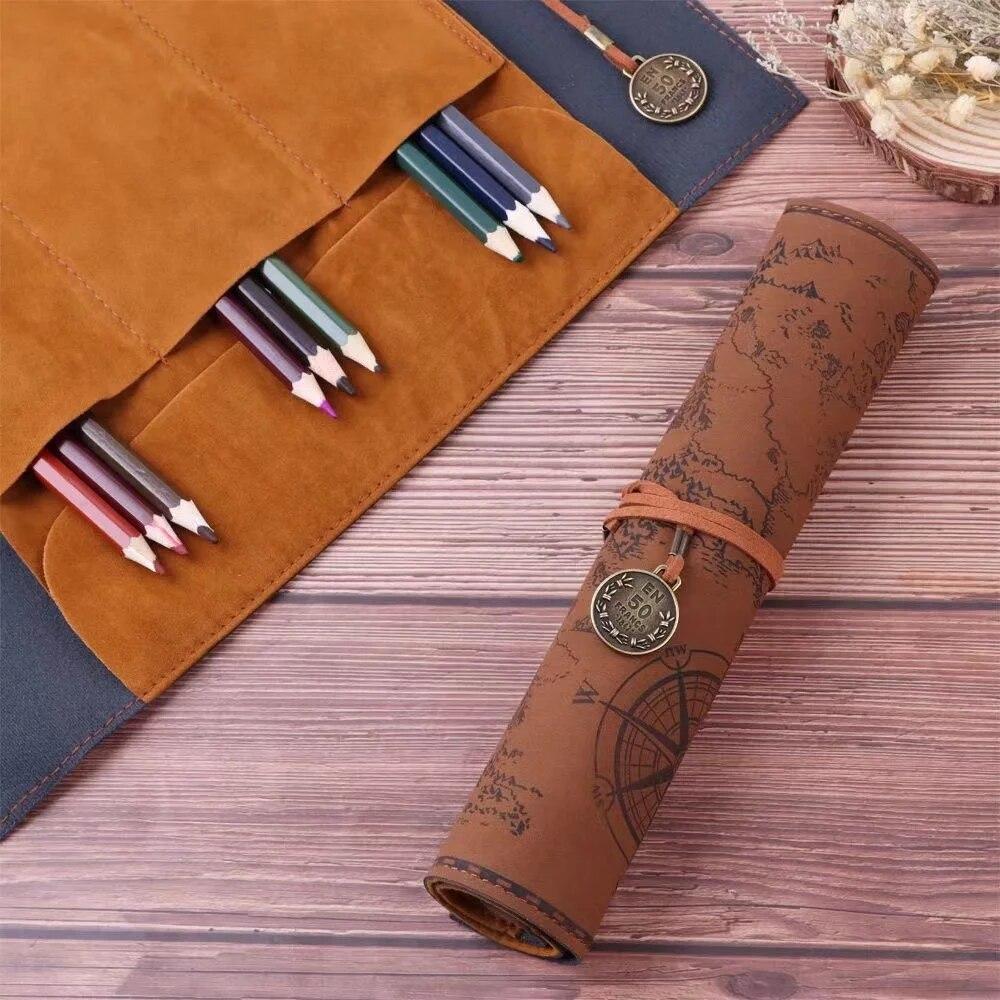 1PC Kreative Schatzkarte Retro Federmäppchen Leder Große Kapazität Rolle Bleistiftbeutel Geprägte Schnalle Einfache Schreibwaren Box Rolle Po