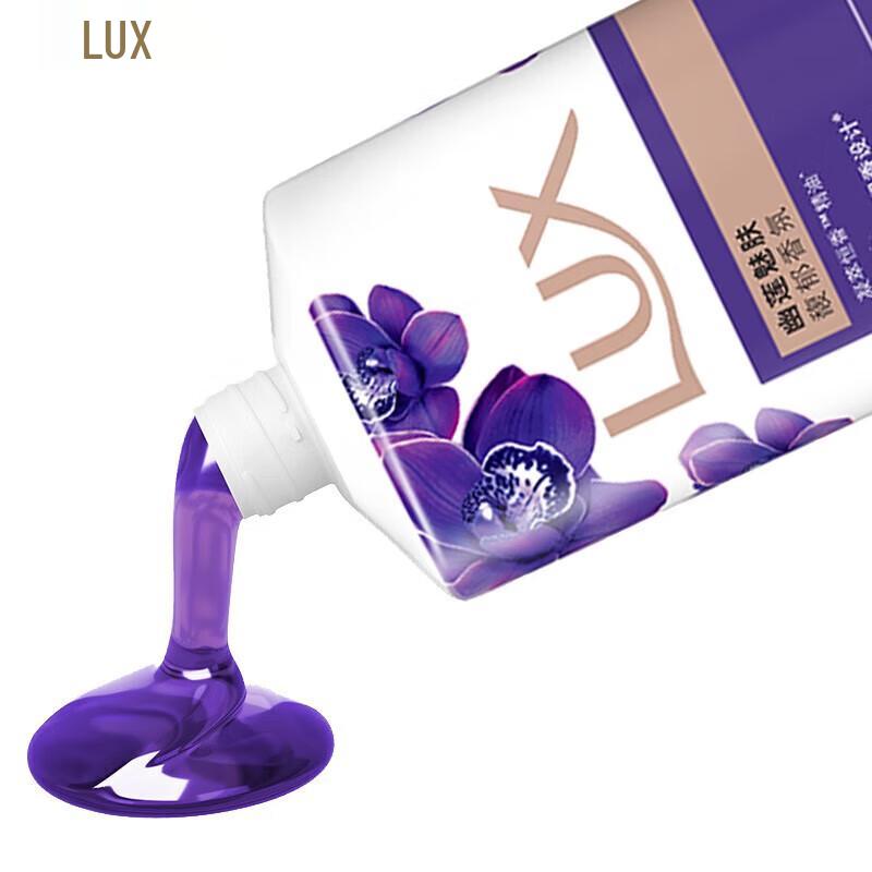 Lux Enchanting Lotus Essential Oil Body Wash