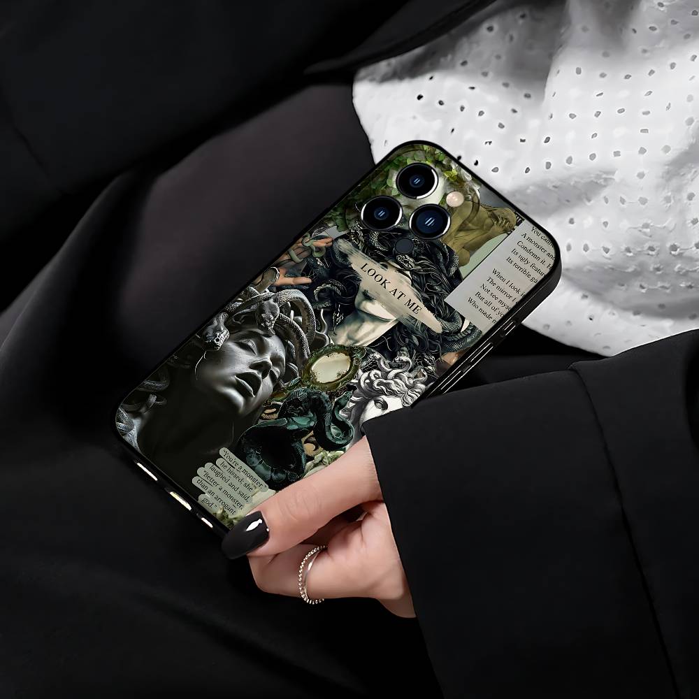 

Greek Mythology Art Medusa Phone Case For IPhone 17 15 Pro Max 14 Pro 12 11 13 Mini X XR XS 16 Plus SE Back Cover iPhone17
