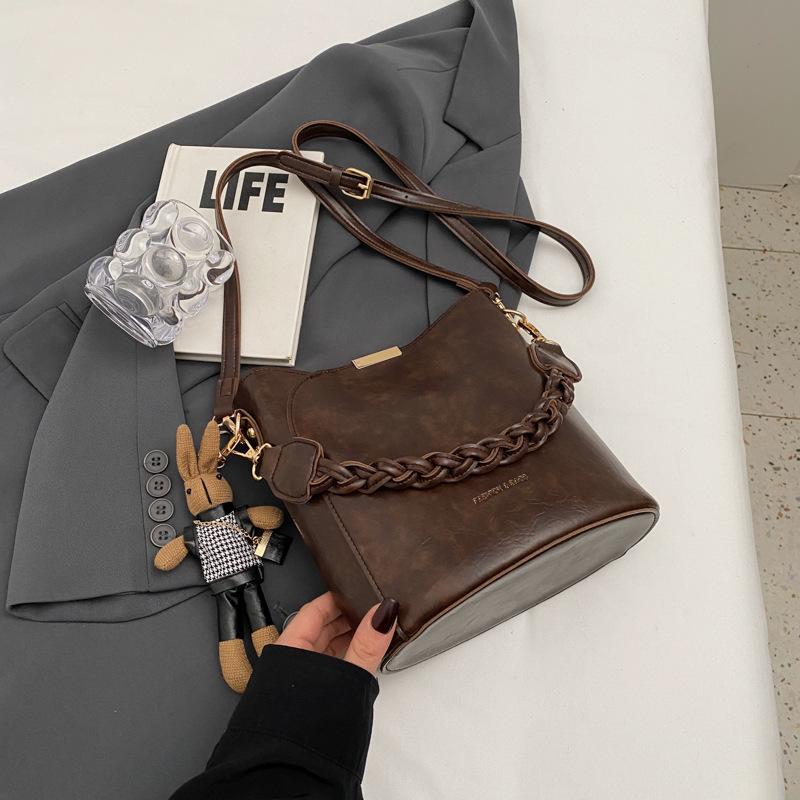 Bag Ladies Retro Design New High-end Texture Versatile Messenger Bag Portable Bucket Bag