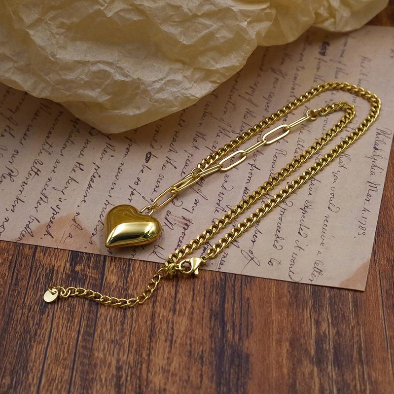 Jewelry Splicing Chain Love Titanium Steel Necklace Girls Girlfriends Niche Design 18K Collarbone Chain Jewelry