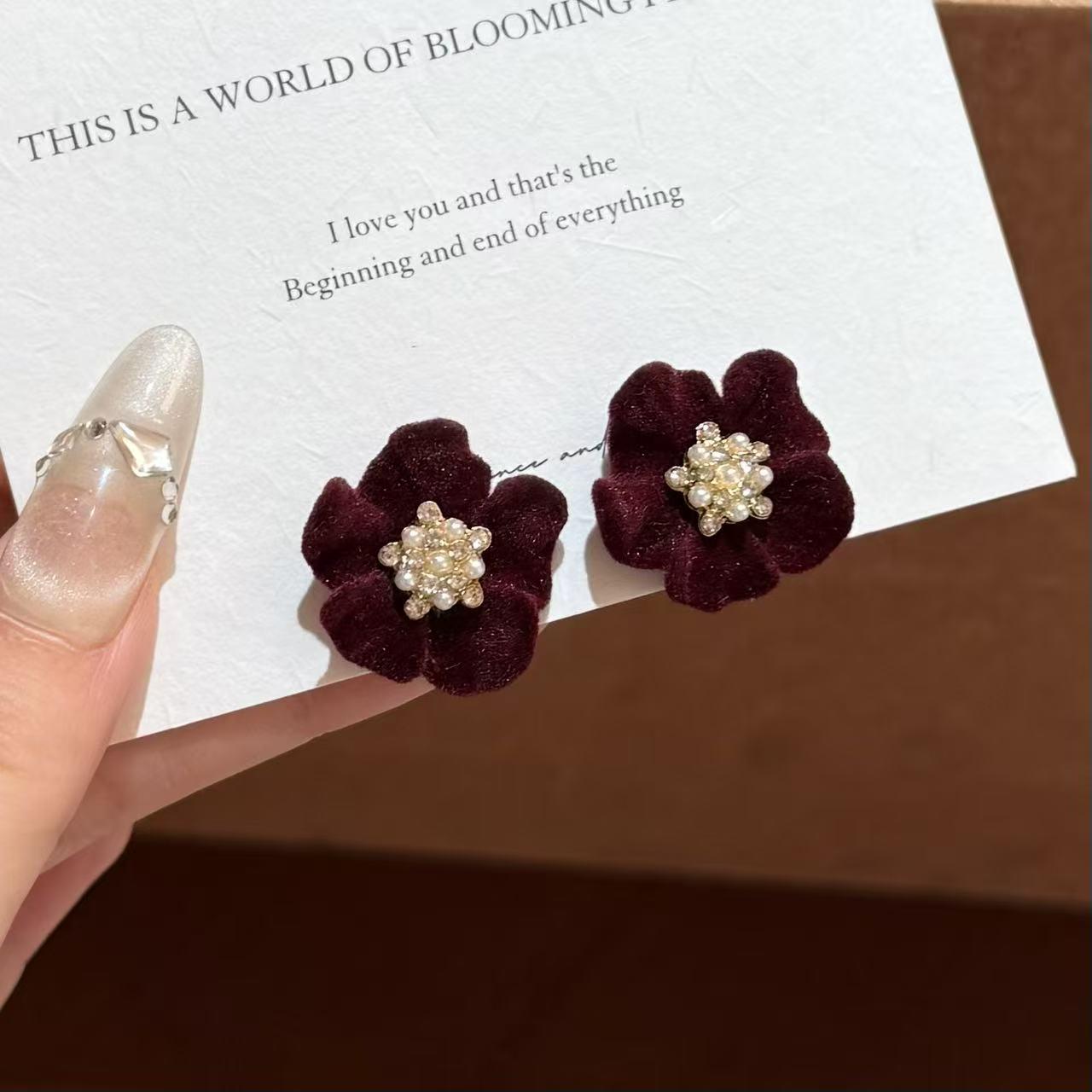 Retro Wine Red Plush Flower Stud Earrings for Women - Trendy and Versatile Flocking Ear Jewelry