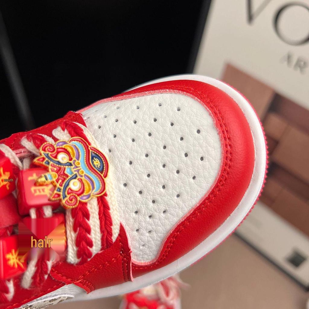 Kids' Breathable Red Skate Shoes - Spring/Autumn 2026 Style, Non-Slip and Fashionable Casual Sports Footwear for Christmas & New Year.