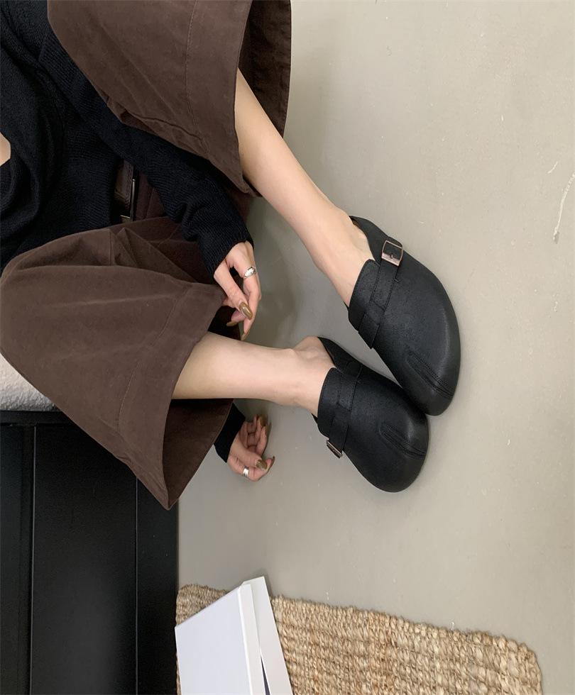 2025 New Platform Women's Shoes Bag Head Half Slippers