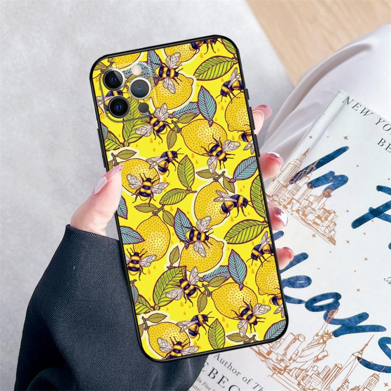 Midsummer bee garden honey Phone Case For iPhone 15 16 Pro Max 11 12 13 Mini 14 Pro Max XR 15 16 Plus 16e Cover Coque