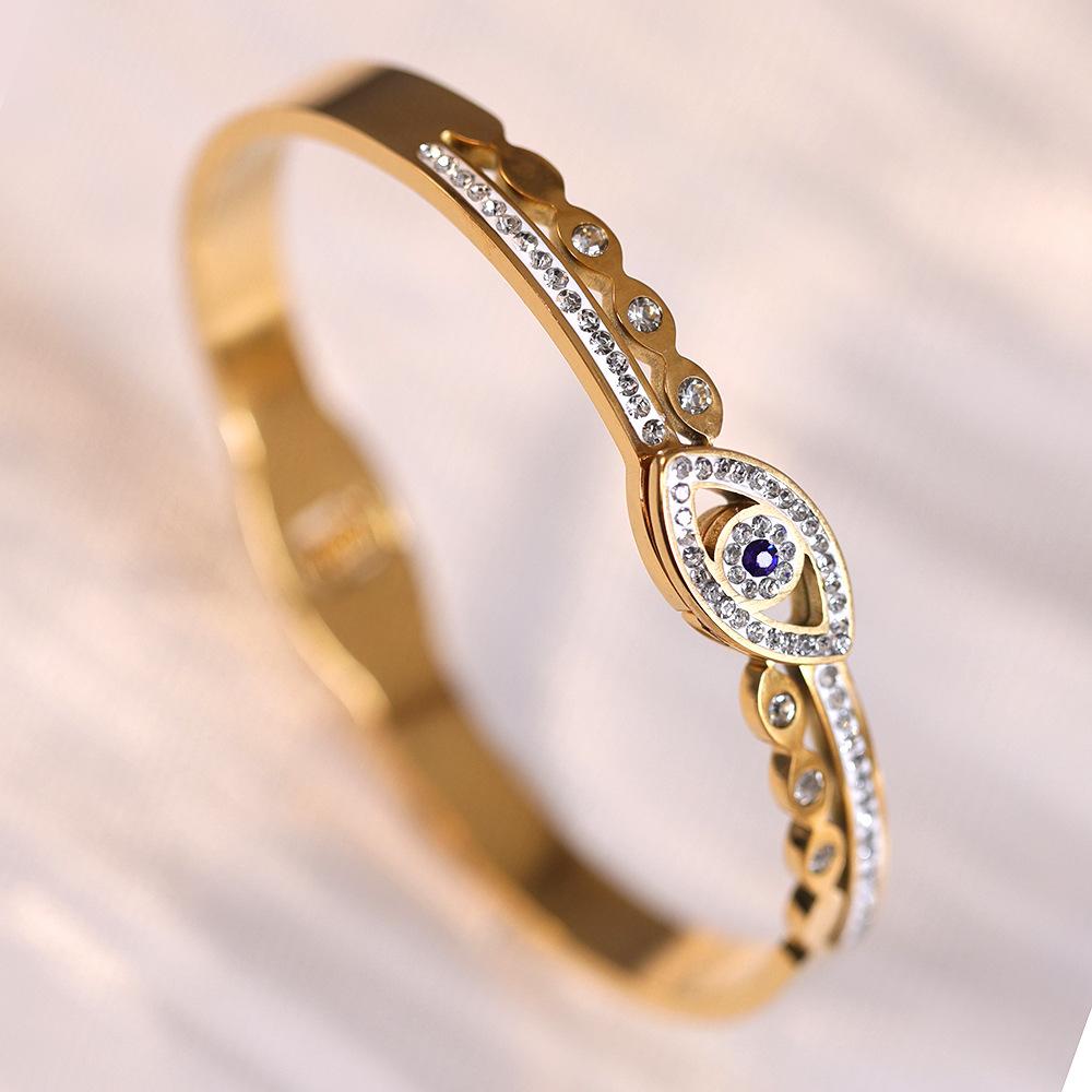 Simple High-end Jewelry Eye Bracelet Titanium Steel Bracelet