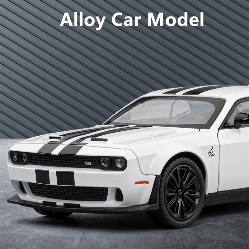 1/22 Dodge Challenger SRT Hellcat Alloy Musle Car Model Diecasts Metal Sports Car Vehicles Model Sound Light Childrens Toy Gift