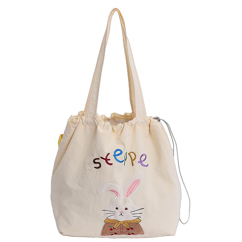 

Новая мультяшная милая нейлоновая сумка через плечо женская модная универсальная сумка-тоут на шнурке изысканная вышитая холщовая сумка для通勤