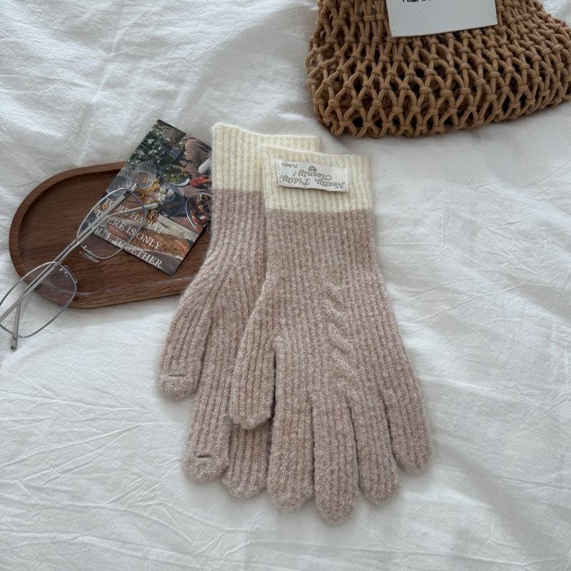 Women's Long Color Block Cable Knit Gloves for Autumn/Winter - Warm, Cold-Proof, Thickened Cycling Hand Protection