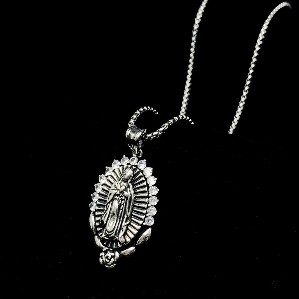 Xiewei'er Retro Zircon Virgin Mary Pendant Necklace