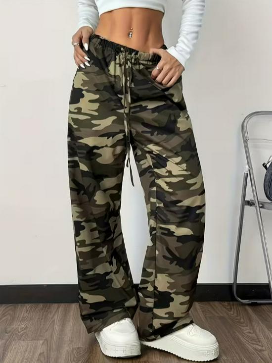 Pantaloni da Donna Stampa Mimetica Verde Militare, Primavera/Estate 2026 - Vita Elastica & Tasche Oblique, Stile Pigro.