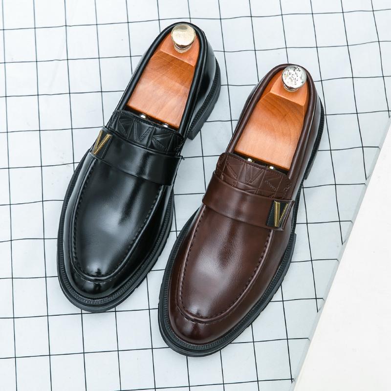 Nappe Frange Formale Pelle Nera Scarpe con Plateau da Lavoro per Uomo Stile Britannico Scarpe Brogue Uomo Scarpe da Cerimonia da Uomo
