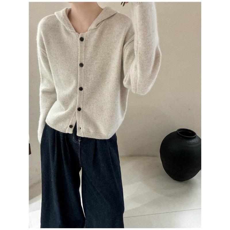 Retro autumn and winter new casual hooded knitted cardigan for women loose soft waxy thin sweater jacket for women