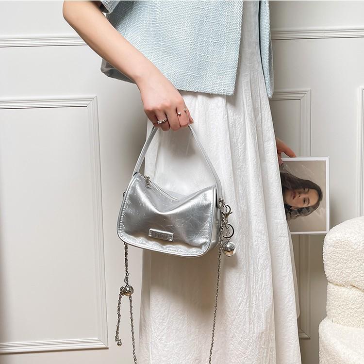 Ladies' High-end Handbag, Simple Pillow-shaped Bag, Single-shoulder Crossbody Bag