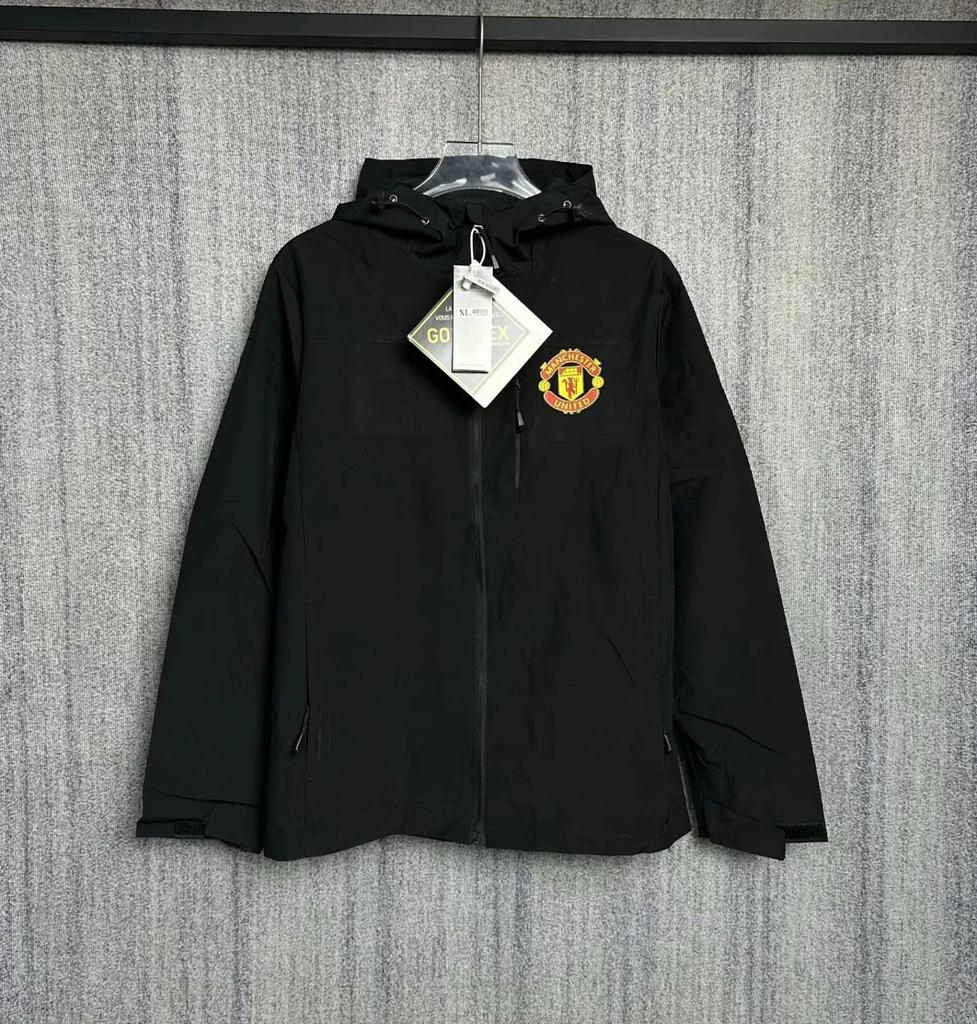 Football Jersey Brazil Long-sleeved Jacket Jacket Fleece Warm Windproof Waterproof Hooded Inner Horse Same Jacket