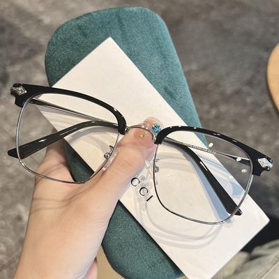 Occhiali e accessori – Occhiali da lettura e computer