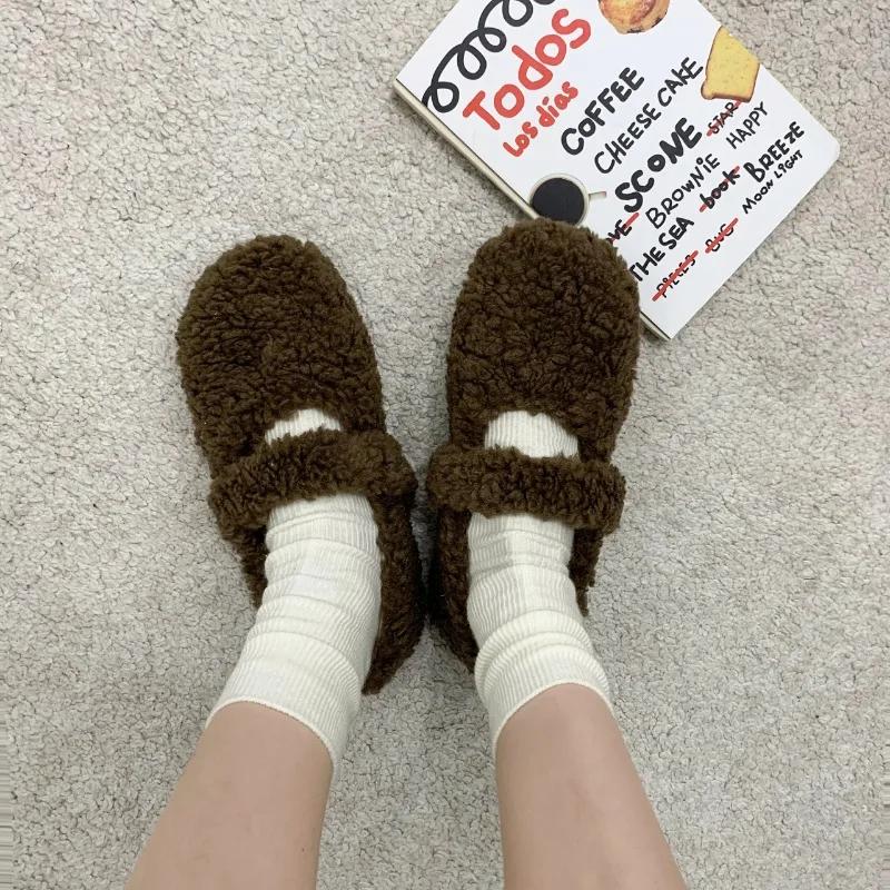 Fashion Winter New Fashion White Furry Beanie Shoes Women Wear French Style Plus Fleece Cotton Shoes Female Fairy Solid Mary Jane Shoes