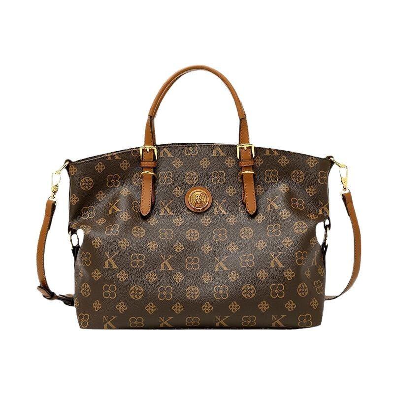 Women's New Large Capacity Single Shoulder Tote Bag Made of Genuine Leather for Commuting, Carrying A Crossbody Tote Bag