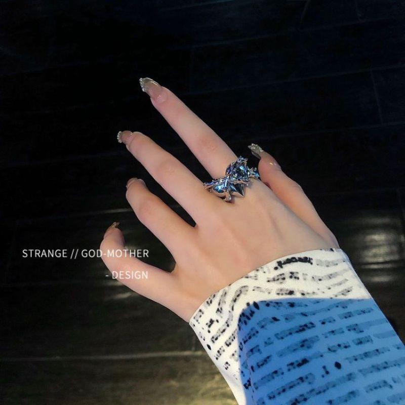 Imprisoned Heart Metal Thorns Love Ring Irregular European and American Niche Design Open Ring Couple Ring