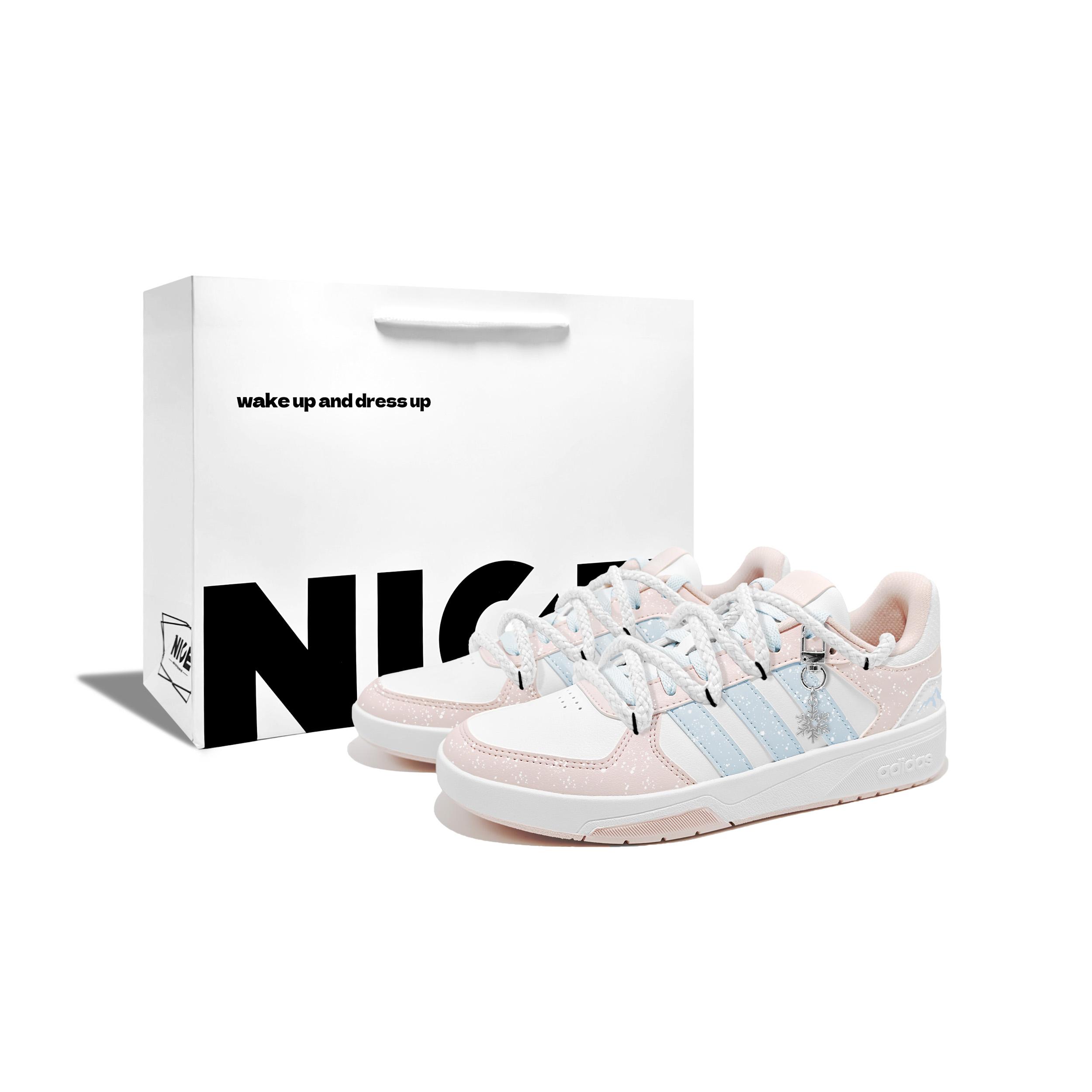 

Adidas COURTBEAT Winter Snow R Synthetic Leather, Leather Slip Resistant Abrasion Resistant Low top Skateboard Shoes KI6785(Team1002--BOX) 35⅔
