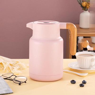 Nádobí na vaření – Čajníky, konvice na kávu a džezvy