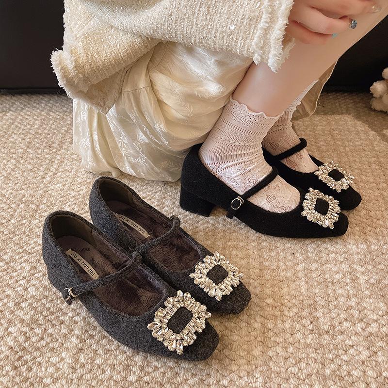 [Fanfna] Small inner height increase French rhinestone square buckle velvet Mary Jane shoes women's thick heel fluffy cotton shoes