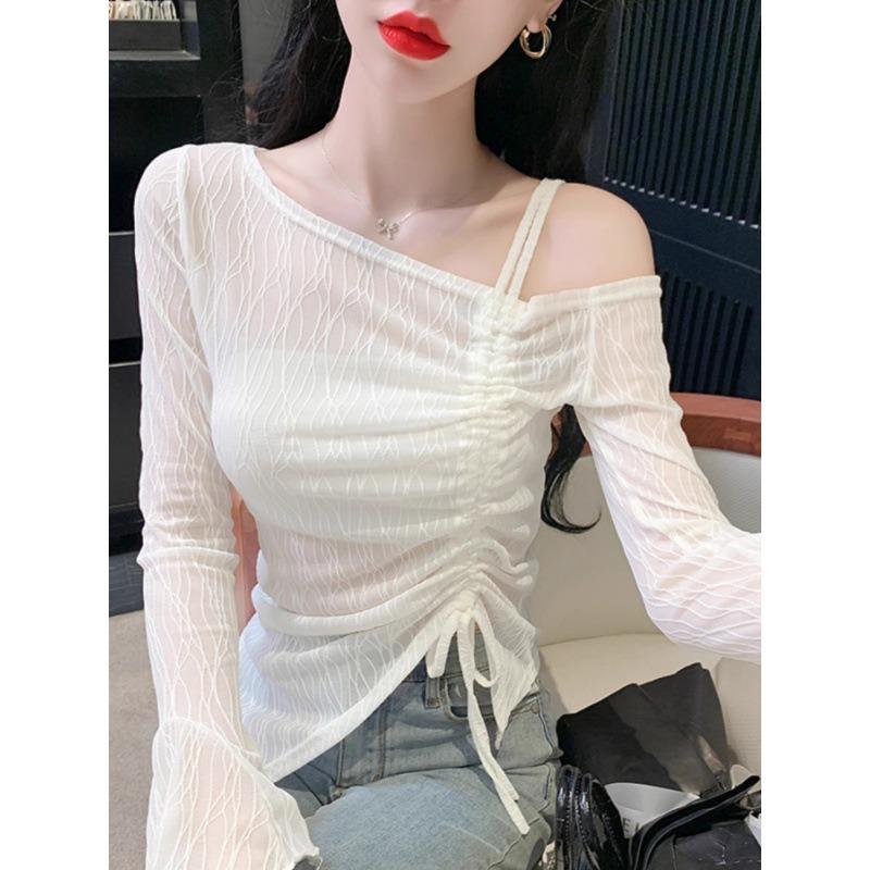 Pleated Lace Shirt with Straps and Slanted Shoulders for Women's Spring and Autumn New Design Sense, Flared Sleeves, Slim Fit, Chic Niche Top